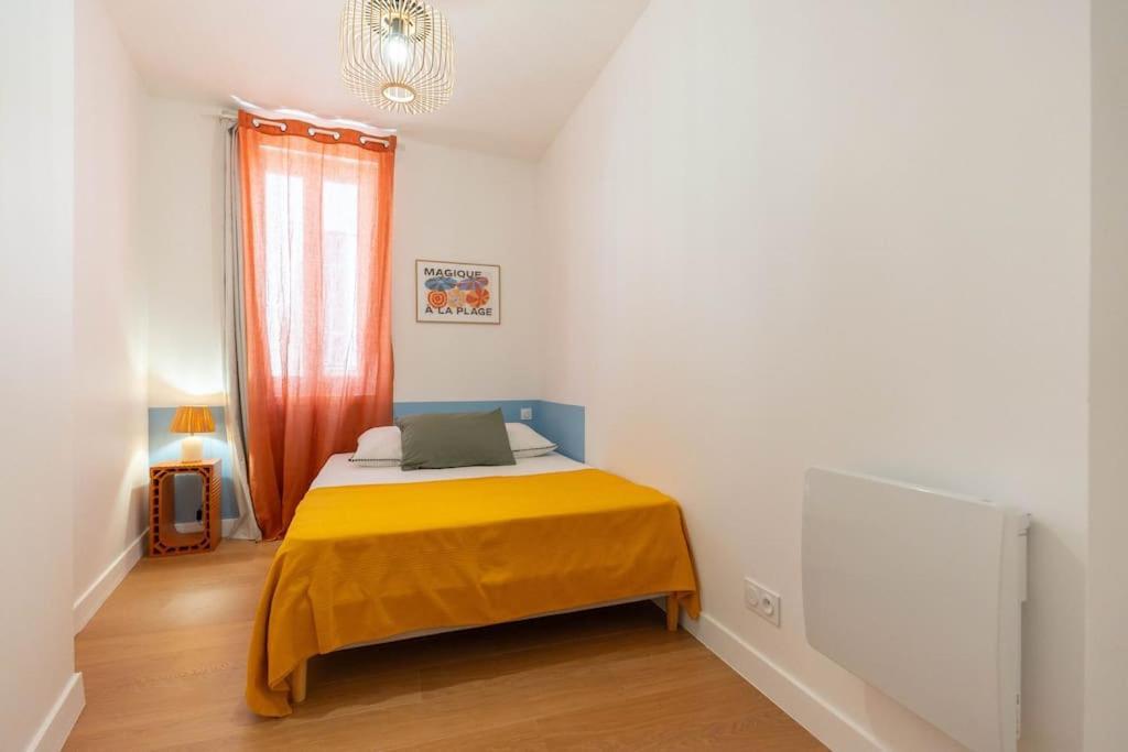 Charmant T3 Sur Jolie Place, Parking Inclus, Clim La Ciotat Exteriör bild